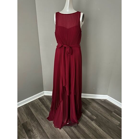 Badgley Mischka Sleeveless Pleated Georgette Gown US 8 $895 - Picture 4 of 9